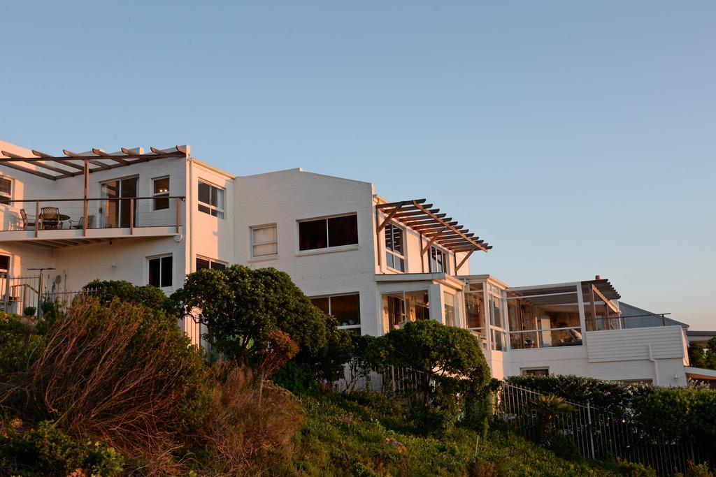 Rocklands Seaside Bed And Breakfast Саймонстаун Экстерьер фото