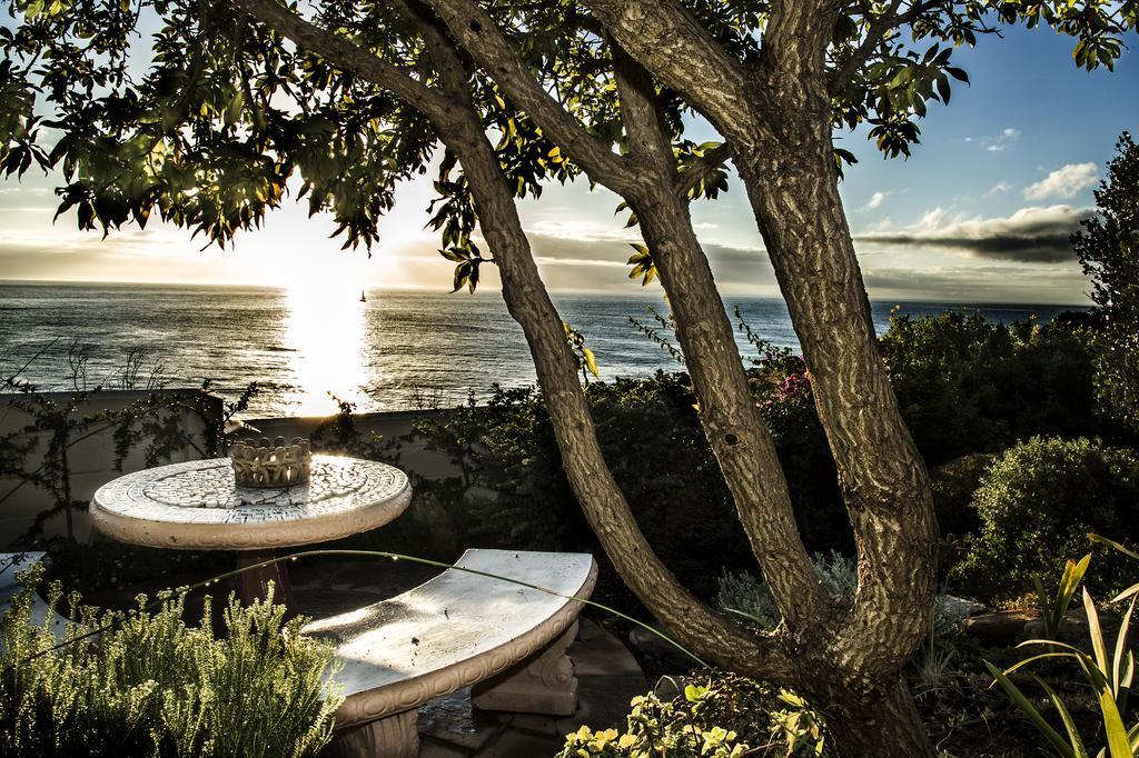 Rocklands Seaside Bed And Breakfast Саймонстаун Экстерьер фото